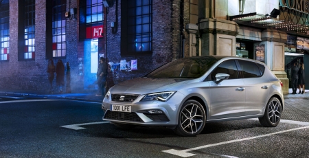 SEAT LEON - sleva až 150 000 Kč